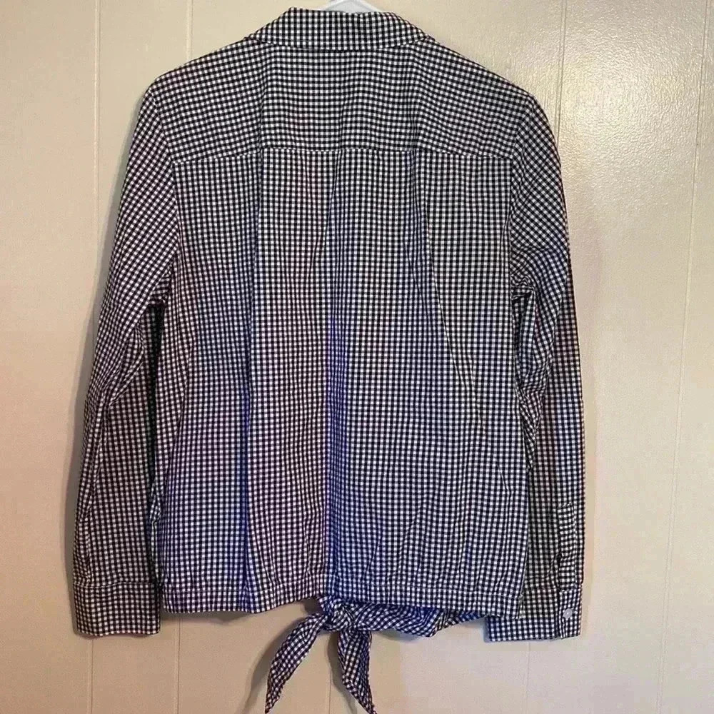 Jones New York Black & White Gingham Long Sleeve, Tie Front Large Woman’s Shirt - Picture 2 of 12